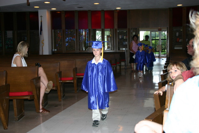 2005-05-20-Chance-pre-school-graduation-08.JPG