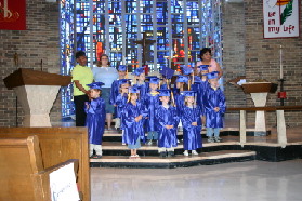 2005-05-20-Chance-pre-school-graduation-22.JPG