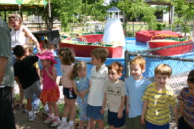 2005-05-20-Chance-pre-school-graduation-35-Kiddie-Acres.JPG