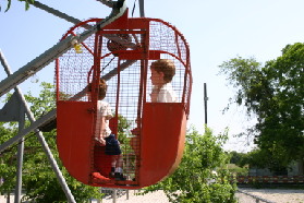 2005-05-20-Chance-pre-school-graduation-38-Kiddie-Acres.JPG