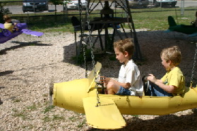 2005-05-20-Chance-pre-school-graduation-48-Kiddie-Acres.JPG