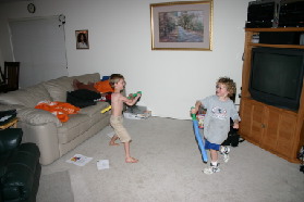 2005-05-13-cousins-over-12-sword-fights-Chance-Vale.JPG