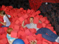 2005-05-01-Dax-4th-Bday-14-Radijazz-Doug.JPG