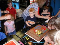 2005-05-01-Dax-4th-Bday-35-Radijazz-Errit-Zane-Aaron-Lexie.JPG
