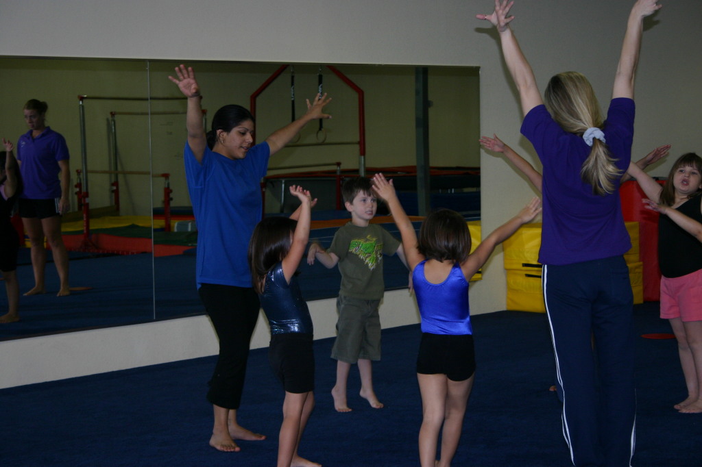 2005/05(May)/Dax-Gymnastics/1024x768_2005-05-16-Dax-Gymnastics-5.JPG