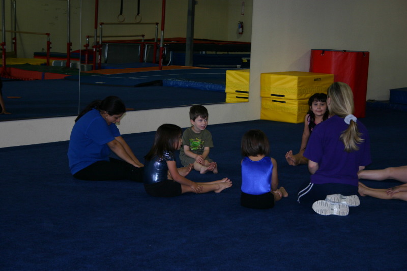 2005/05(May)/Dax-Gymnastics/2005-05-16-Dax-Gymnastics-1.JPG