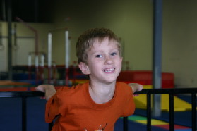 2005-05-16-Dax-Gymnastics-6-Chance.JPG