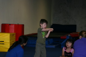 2005-05-16-Dax-Gymnastics-7.JPG