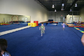 2005-05-16-Dax-Gymnastics-9.JPG