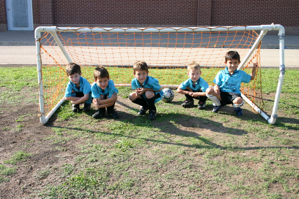 2005/05(May)/Dax-Soccer/1024x768_2005-05-21-Final-Soccer-Game-10-Dax-Noah-William-Zach-Gunner.JPG