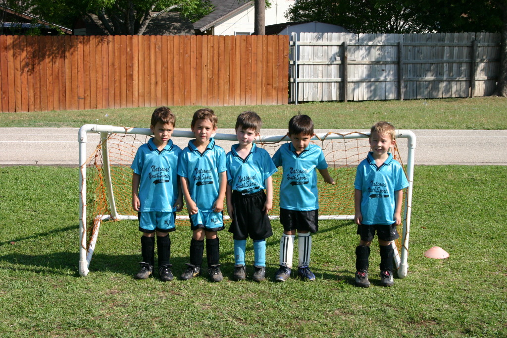 2005/05(May)/Dax-Soccer/1024x768_2005-05-21-Final-Soccer-Game-28-William-Noah-Dax-Gunner-Zach.JPG