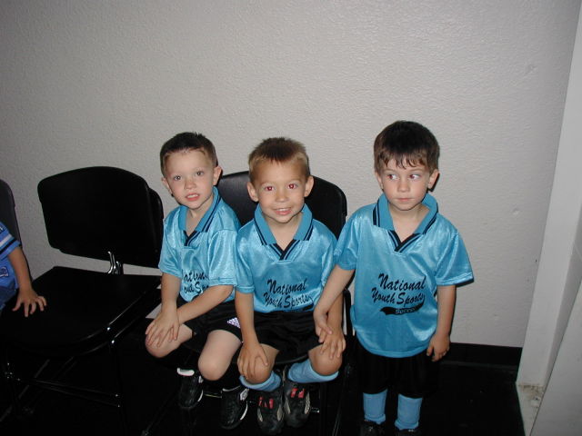 2005/05(May)/Dax-Soccer/640x480_2005-05-07-Dax-Soccer-3.JPG