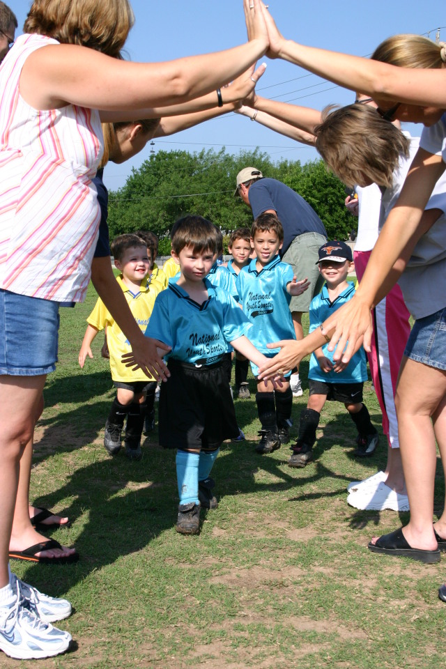 2005-05-21-Final-Soccer-Game-23-Dax-William-Zach.JPG