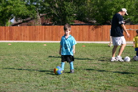 2005-05-21-Final-Soccer-Game-02-Dax-Len.JPG