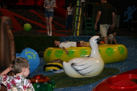 2005-05-22-Jackson-4th-bday-15-Chance.JPG
