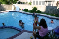 2005/05(May)/Lasater-Dinner/2005-05-30-Lasater-Dinner-pool-01.JPG
