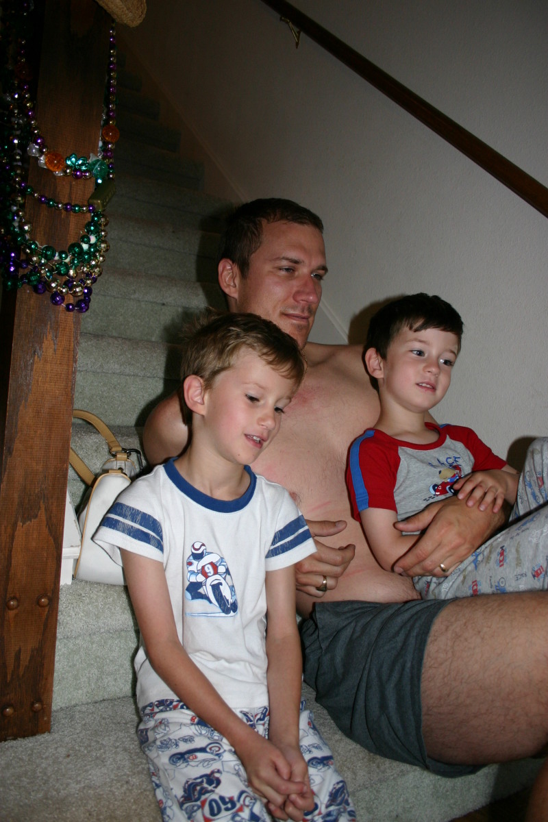 2005-05-14-rain-rain-go-away-Travis-Chance-Dax-2.JPG