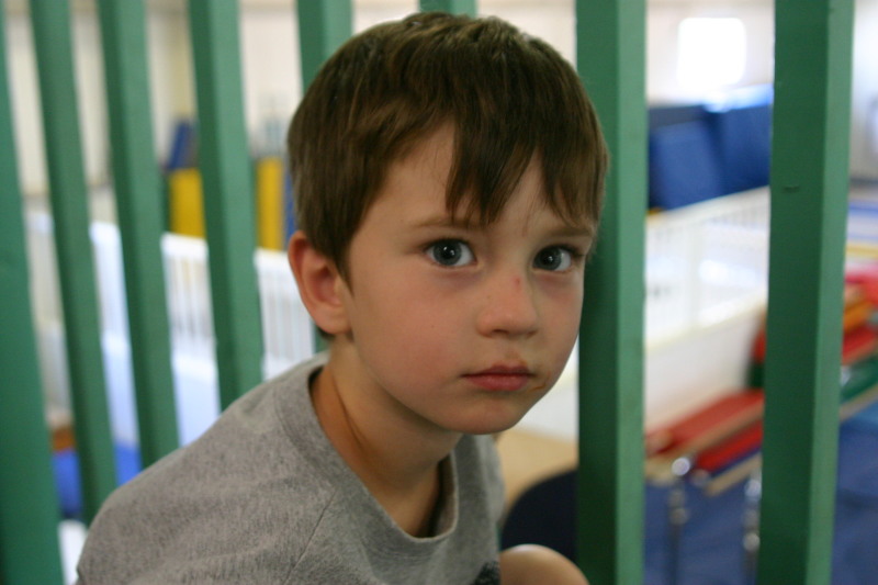 2005-05-26-Dax-at-gymnastics-2.JPG
