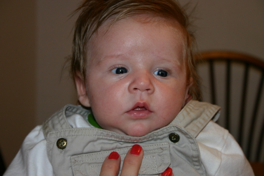 2005/05(May)/Mothers-Day/1024x768_2005-05-08-Mothers-day-45-Ian.JPG