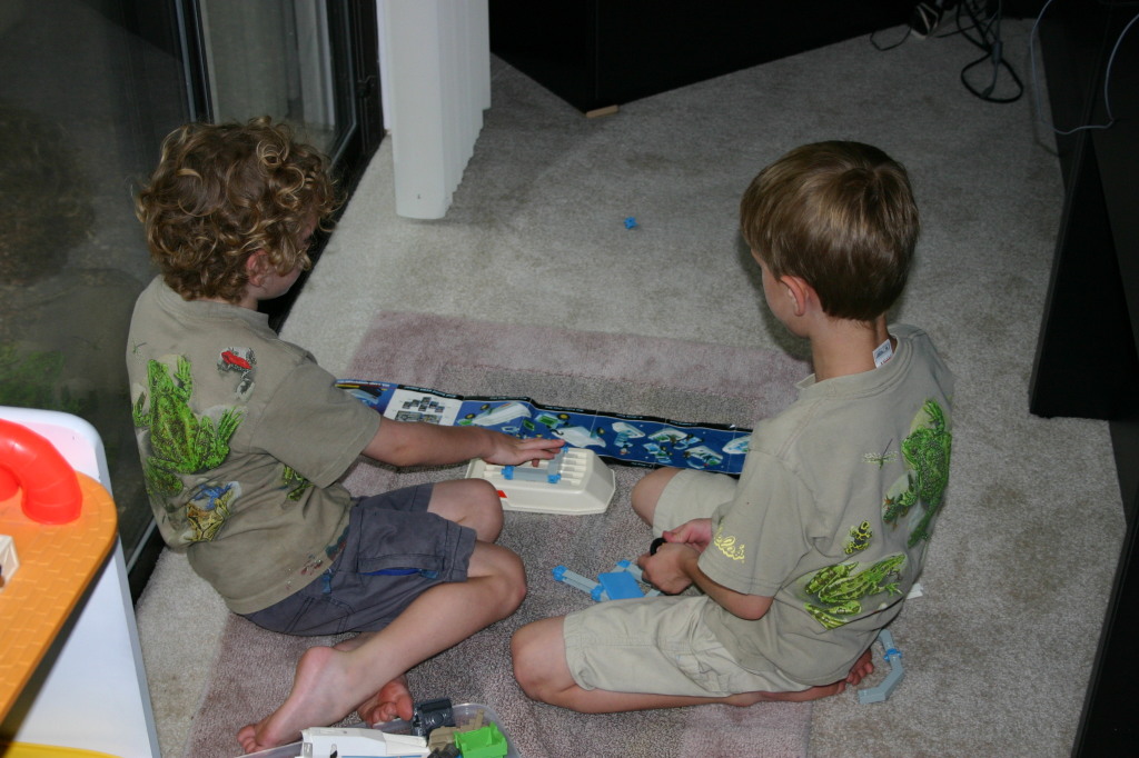2005-05-08-Mothers-day-50-Vale-Chance-constructors.JPG