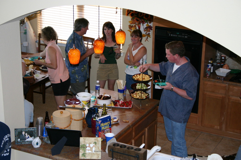 2005/05(May)/Motive-Mathis-party/1024x768_2005-05-22-Motive-Mathis-party-02-Robert-Susan-Danny.JPG