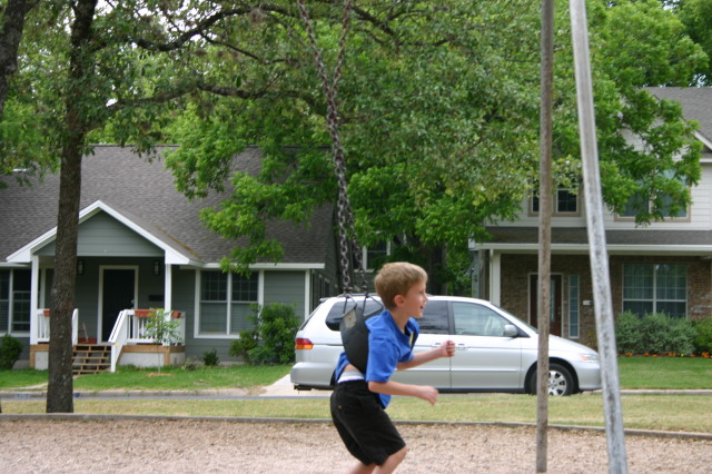 2005/05(May)/Ramsey-Park/640x480_2005-05-07-Ramsey-Park-03-Chance.JPG
