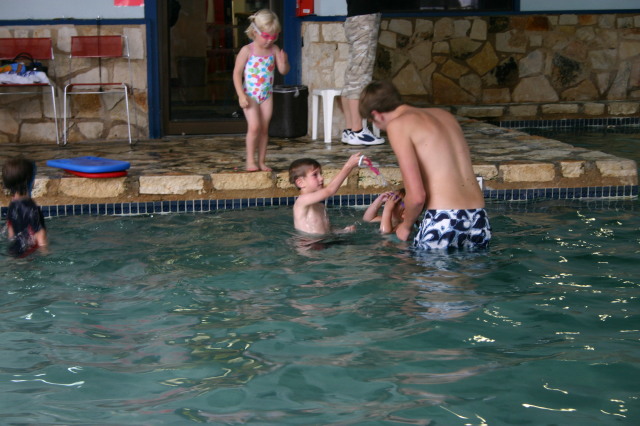 2005-05-12-Chance-Swim-show-25.JPG