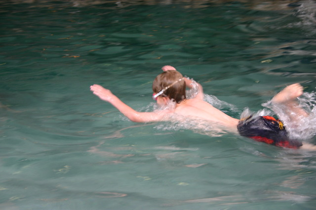 2005-05-12-Chance-Swim-show-51.JPG
