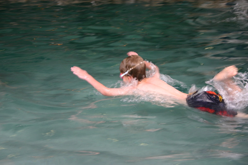 2005-05-12-Chance-Swim-show-51.JPG