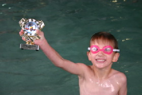 2005-05-12-Chance-Swim-show-77-trophy.JPG