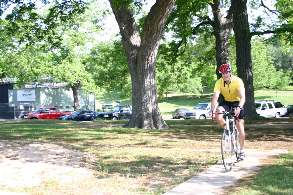 2005/05(May)/TeamMotive-test-Tri/1024x768_2005-05-15-TeamMotive-test-Triathlon-13-Travis.JPG