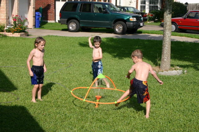 2005/06(June)/Cousin-sleepover/640x480_2005-06-12-cousin-sleepover-02-Chance-Dax-Vale.JPG