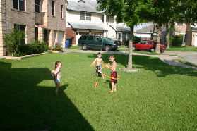 2005-06-12-cousin-sleepover-07-Chance-Dax-Kyla.JPG