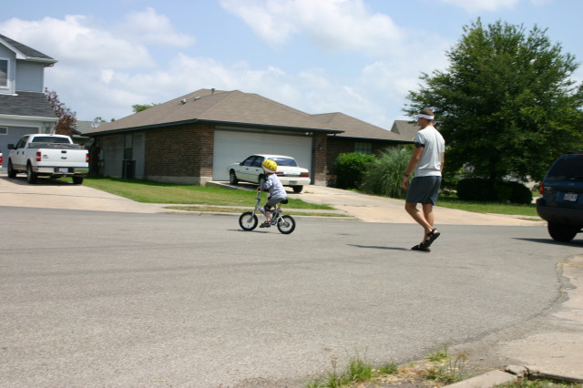 2005-06-19-Fathers-Day-08-Dax-biking.JPG