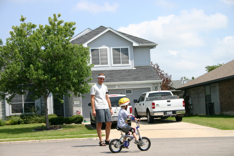 2005/06(June)/Fathers-Day-biking/800x600_2005-06-19-Fathers-Day-18-Dax-biking.JPG