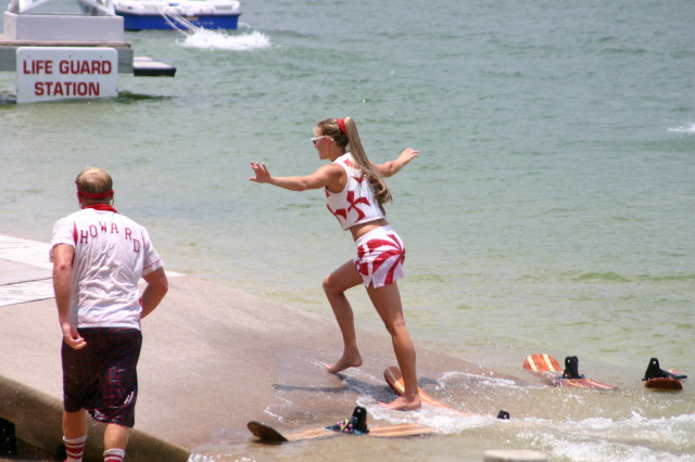 2005-06-23-SeaWorld-27-WaterSki-show.JPG