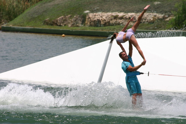 2005-06-23-SeaWorld-28-WaterSki-show.JPG