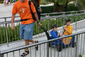 2005-06-23-SeaWorld-99-Travis-Dax-Chance.JPG