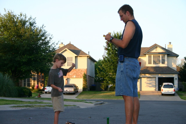 2005/07(July)/4th-of-July/640x480_2005-07-04-July-Fourth-09-Travis-Chance.JPG