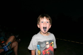 2005-07-04-July-Fourth-25-Dax.JPG