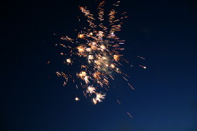 2005-07-04-July-Fourth-34-fireworks.JPG