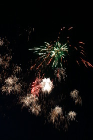2005-07-04-July-Fourth-44-fireworks.JPG