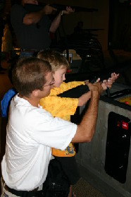 2005-07-01-Cabelas-5-Travis-Chance.jpg