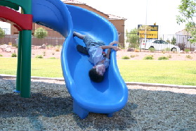 2005-07-09-Las-Vegas-06-Dax-playground.JPG