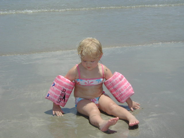 2005-07-02-Port-Aransas-27-Zeta.JPG