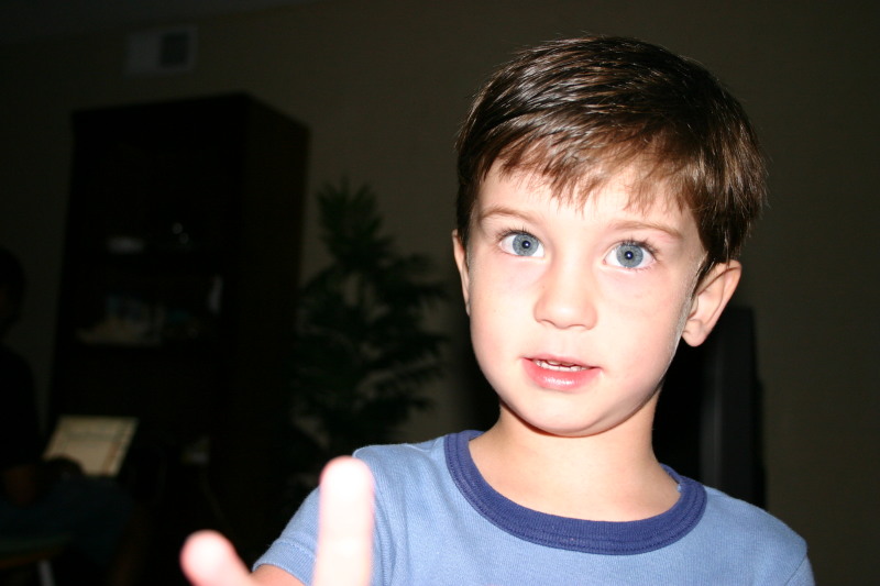 2005/07(July)/Port-Aransas/Day3/800x600_2005-07-03-Port-Aransas-68-Dax.JPG