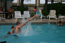 2005-07-03-Port-Aransas-08-Travis-launches-Brittney.JPG
