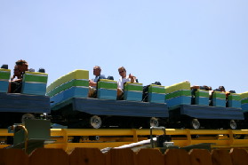 2005-07-01-SeaWorld-06-Chance-first-roller-coaster.jpg