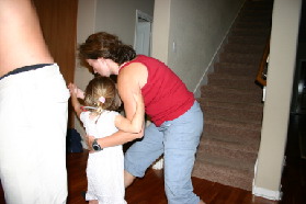 2005-08-06-Camping-at-Justins-house-23-Suzi-Kyla-tango.JPG