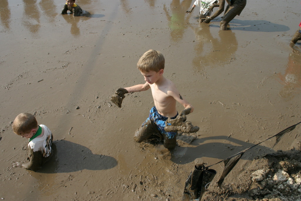2005/08(August)/Muddy-Buddy/1024x768_2005-08-07-Muddy-buddy-18-Chance-Mini-Buddy.JPG